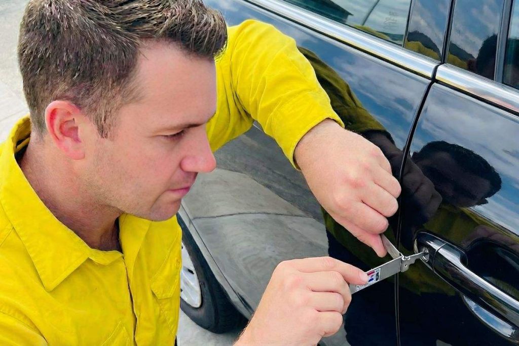emergency car lockout